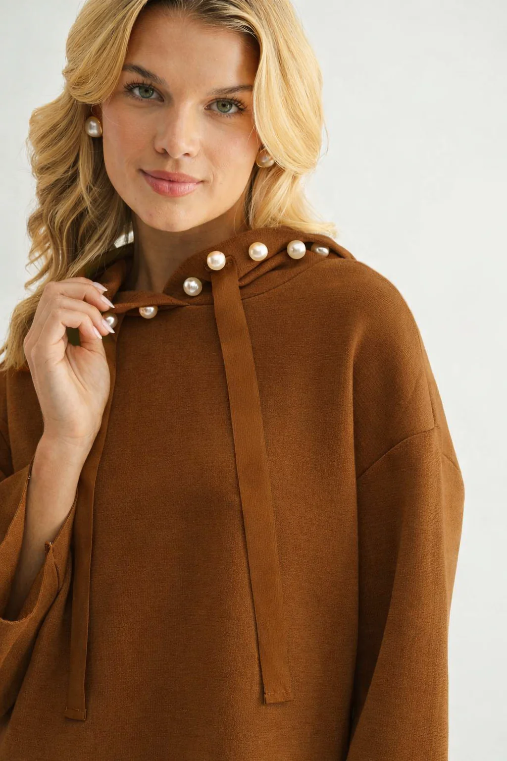 Francine French Scuba Pearl Hoodie - Image 5