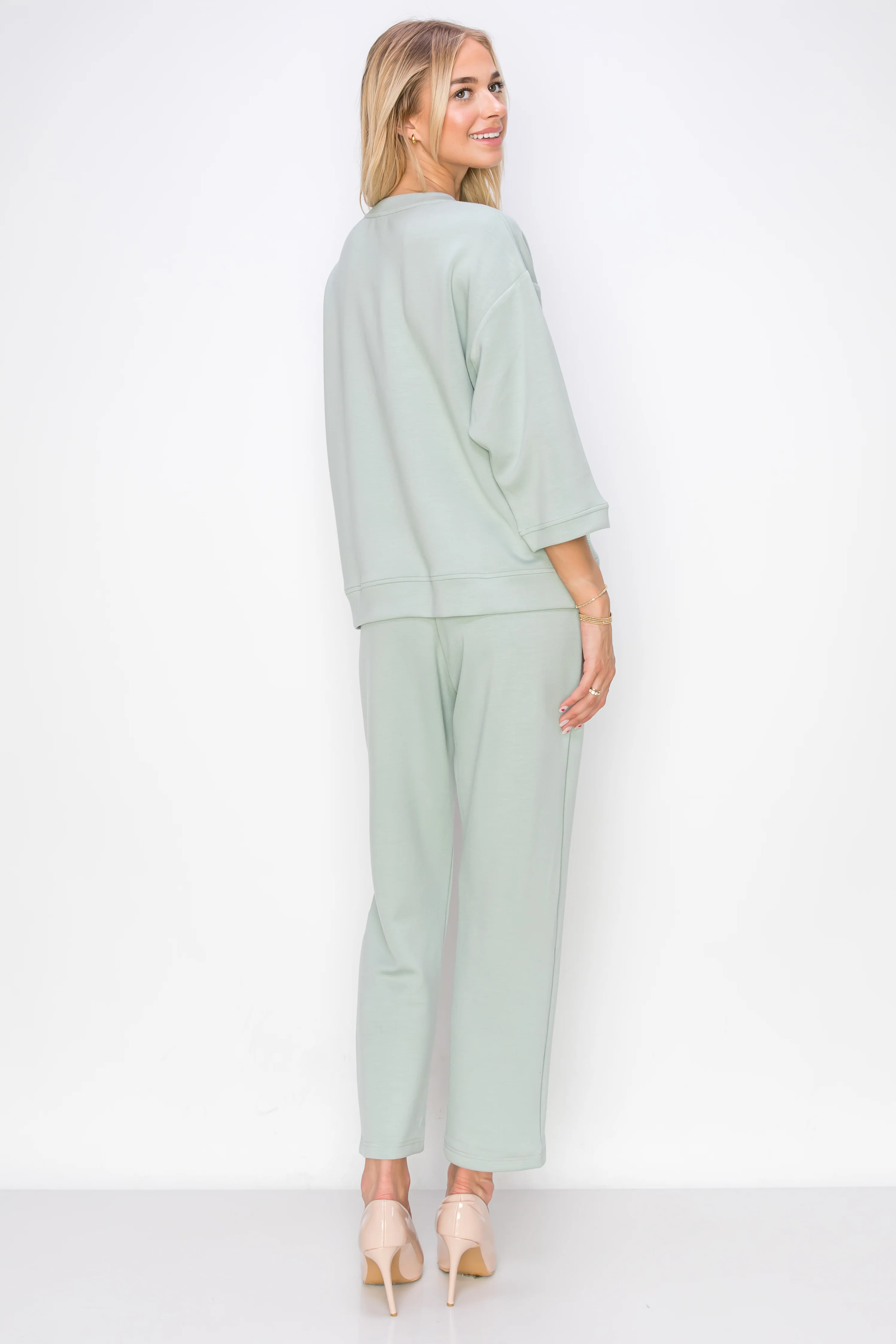 Kendelle Pant with Special Sequin - Image 11